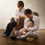 ハーフバースデー家族写真