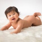 裸ん坊でハーフバースデー